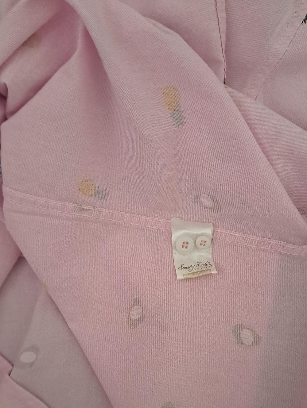 Sovereign Code Pink Short-Sleeve Button-Down Shirt with Pineapple Print - Picture 8 of 11